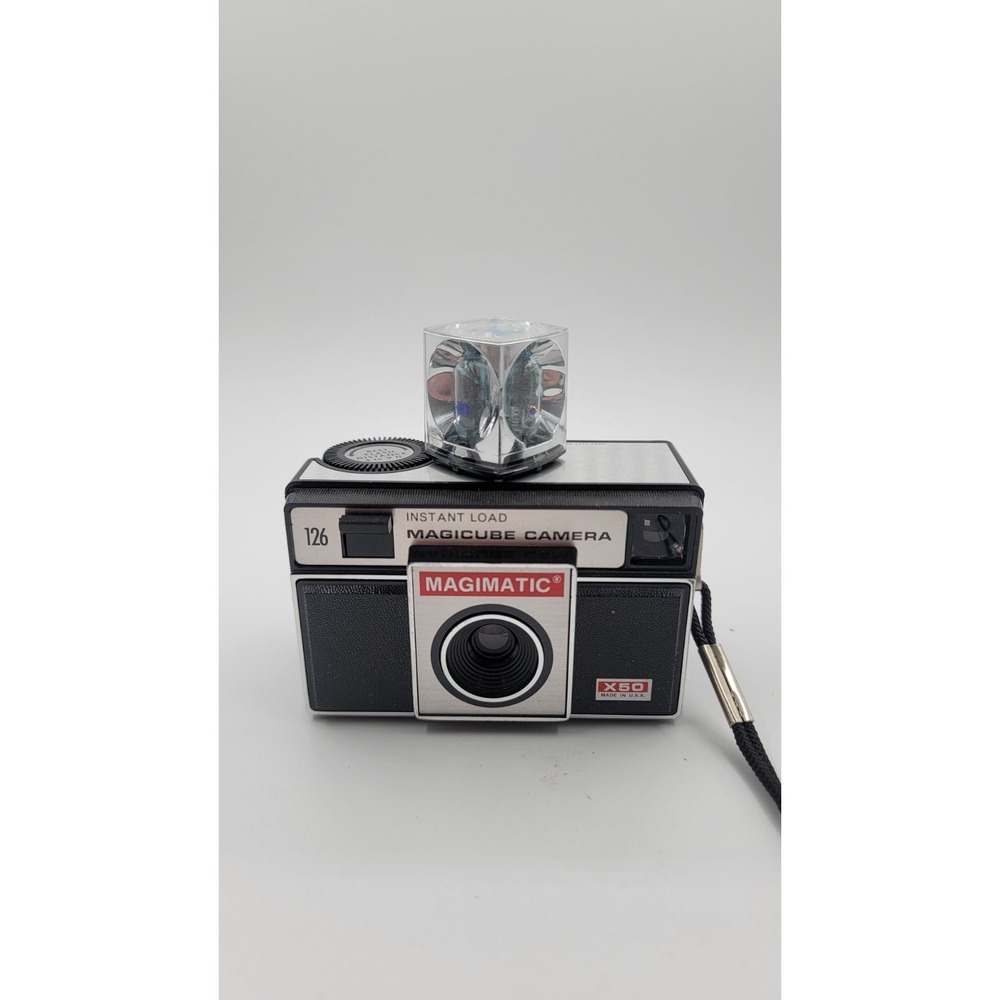 Vintage 126 Instant Load Magicube‎ Camera X50 Made in USA Imperial Camera Corp.